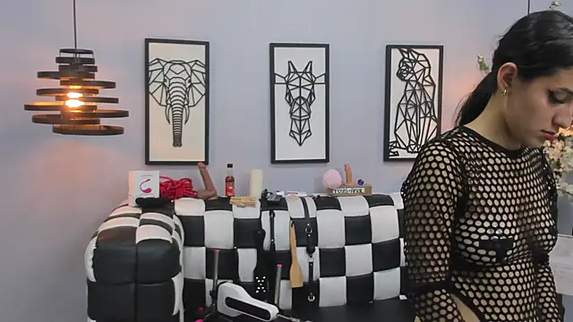 Snapshot of SARAFOXX_ chatting on December 28, 2024, 5:46 pm SARAFOXX online show from December 28, 2024, 5:46 pm