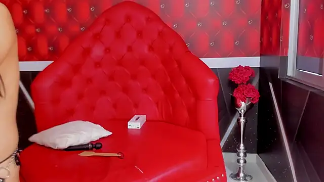 Snapshot of SARAFOXX_ chatting on March 20, 2025, 2:42 pm SARAFOXX online show from March 20, 2025, 2:42 pm