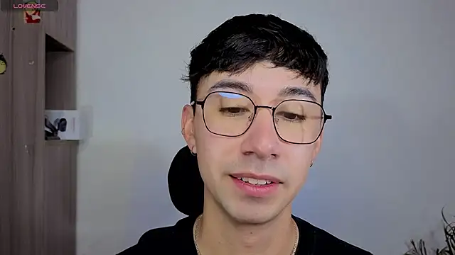 cameron cum online show from October 18, 2025, 2:29 pm