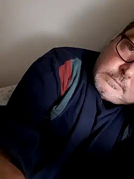 Snapshot of bluangelo chatting on December 25, 2024, 10:48 pm bluangelo online show from December 25, 2024, 10:48 pm