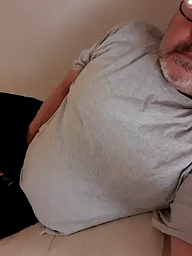 Snapshot of bluangelo chatting on January 27, 2025, 4:33 pm bluangelo online show from January 27, 2025, 4:33 pm