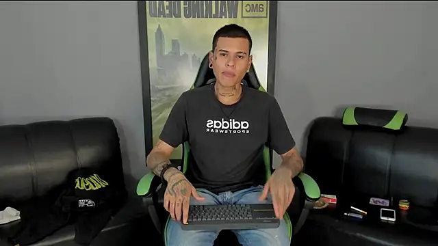 jamesinked  online show from January 6, 2025, 7:24 pm