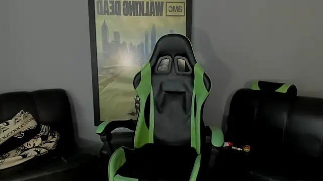 jamesinked  online show from January 24, 2025, 4:06 pm