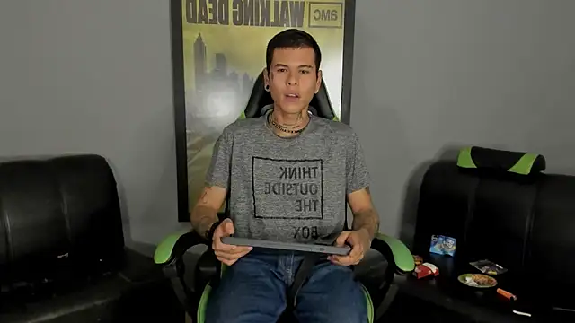 jamesinked  online show from February 4, 2025, 3:00 am