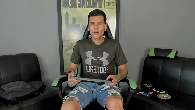 jamesinked  online show from February 11, 2025, 5:40 pm