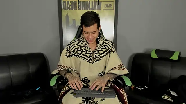 jamesinked  online show from March 10, 2025, 2:16 pm