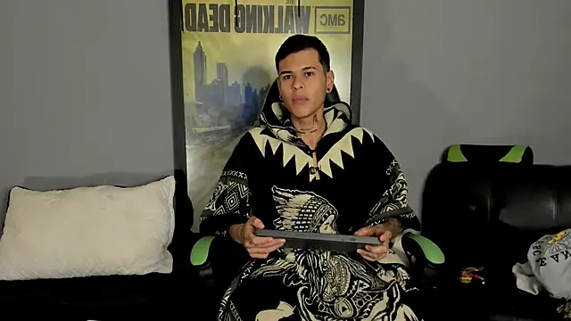 jamesinked  online show from March 19, 2025, 12:48 am