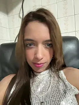 Snapshot of Melody_Ds chatting on January 1, 2025, 1:47 am Melody Ds online show from January 1, 2025, 1:47 am