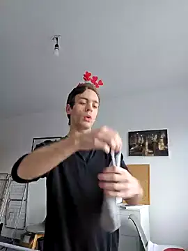 nickdtr online show from February 14, 2025, 10:49 am