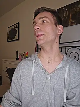 nickdtr online show from March 12, 2026, 12:17 am