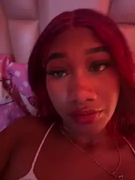 vayoleen online show from March 18, 2026, 4:37 am