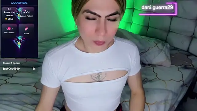 Snapshot of saskya chatting on October 9, 2025, 8:18 pm saskya online show from October 9, 2025, 8:18 pm