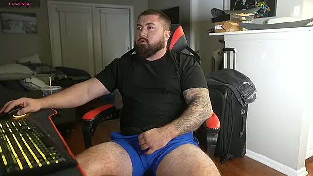 Snapshot of B_The_Creator_X chatting on February 28, 2025, 5:15 am B The Creator X online show from February 28, 2025, 5:15 am