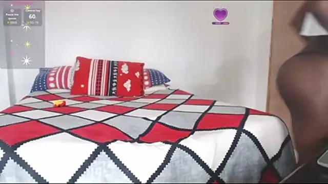 sexy black31 online show from February 4, 2026, 12:44 pm