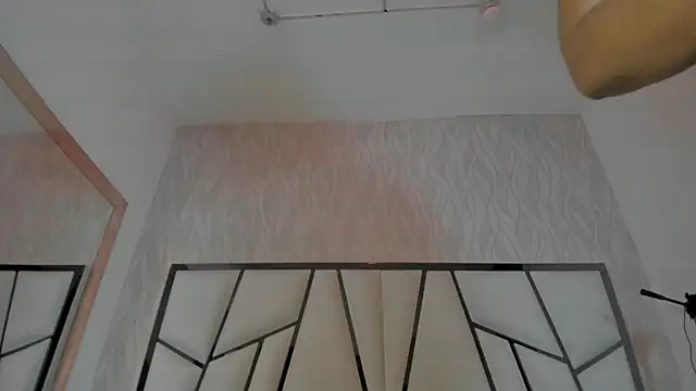 Victoriaa millers online show from November 2, 2025, 7:16 pm