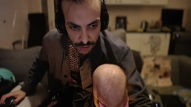 P4RtYBOII92 online show from September 20, 2025, 1:50 am