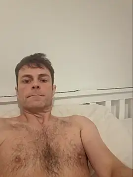 steb1980 online show from October 25, 2025, 7:49 am