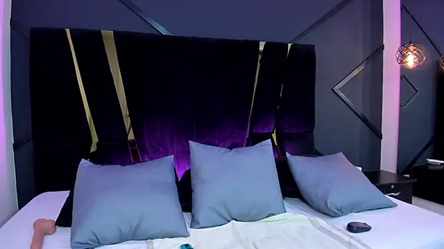 Snapshot of shaina_vasquez chatting on January 20, 2025, 10:26 pm shaina vasquez online show from January 20, 2025, 10:26 pm