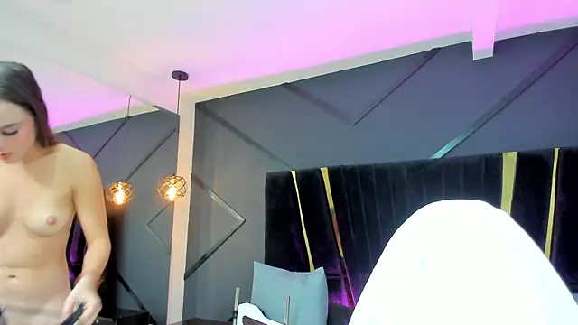 Snapshot of shaina_vasquez chatting on February 6, 2025, 10:53 pm shaina vasquez online show from February 6, 2025, 10:53 pm