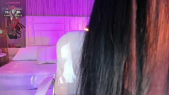 CaitlynCouper online show from January 6, 2026, 12:20 pm