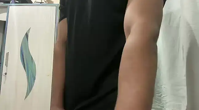 broskix online show from December 2, 2024, 5:26 pm