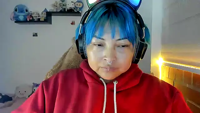 Shaddycute  online show from December 16, 2025, 11:26 am