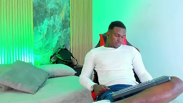 Troykhalil online show from September 24, 2025, 8:34 pm