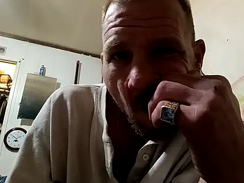 Snapshot of gettinit2wice chatting on December 12, 2024, 5:59 pm gettinit2wice online show from December 12, 2024, 5:59 pm