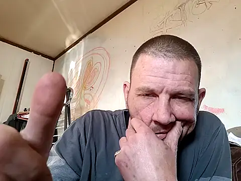 Snapshot of gettinit2wice chatting on February 10, 2025, 11:45 pm gettinit2wice online show from February 10, 2025, 11:45 pm