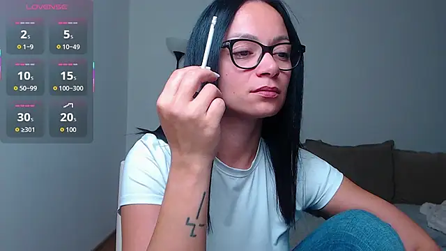 BabySerene online show from November 21, 2025, 2:54 am