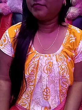 ella mariya online show from November 21, 2025, 6:06 pm