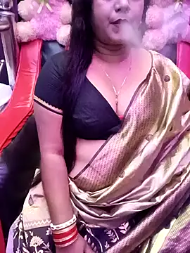 ella mariya online show from February 4, 2026, 1:39 pm