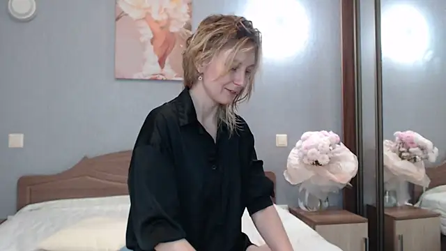 AvelinaLeoni online show from January 22, 2025, 6:31 am