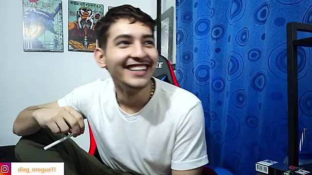 Snapshot of DiegoRogue_ chatting on February 17, 2025, 3:20 pm DiegoRogue online show from February 17, 2025, 3:20 pm