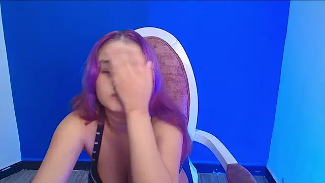 Snapshot of emilybaboo chatting on February 4, 2025, 1:06 pm emilybaboo online show from February 4, 2025, 1:06 pm