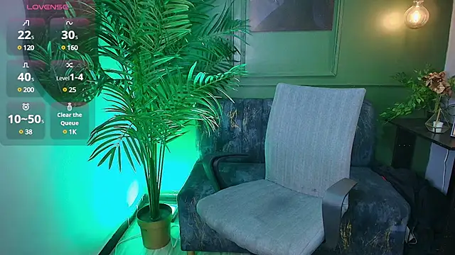 Snapshot of emilybaboo chatting on March 1, 2025, 3:49 pm emilybaboo online show from March 1, 2025, 3:49 pm