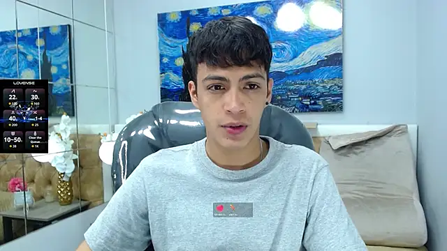 Snapshot of SkinnyBoy_ chatting on September 24, 2025, 12:30 pm SkinnyBoy online show from September 24, 2025, 12:30 pm