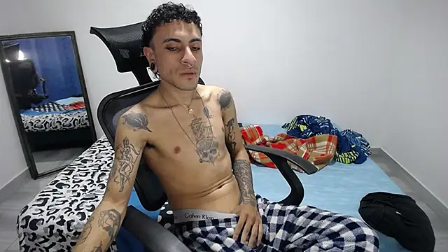 present the magic online show from November 28, 2025, 6:43 pm