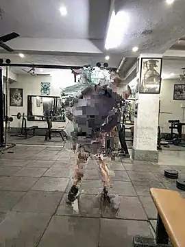 shivani0999 online show from January 31, 2026, 11:36 pm