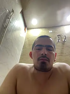 shivani0999 online show from February 11, 2026, 10:26 pm