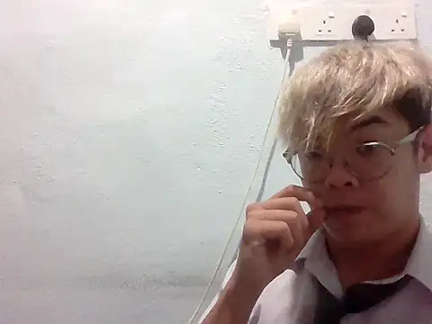 jerryzai online show from April 12, 2026, 7:13 am