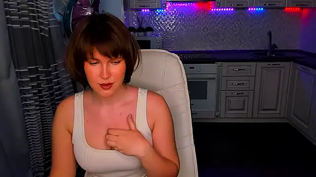 Snapshot of mirrorofsoul chatting on February 1, 2025, 5:28 am mirrorofsoul online show from February 1, 2025, 5:28 am