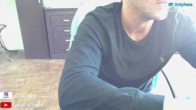 Snapshot of sexualtensionrelation chatting on February 1, 2025, 1:09 pm sexualtensionrelation online show from February 1, 2025, 1:09 pm