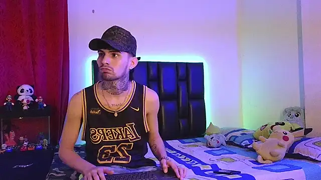 Brutal Sex Fucking online show from January 7, 2026, 10:23 pm