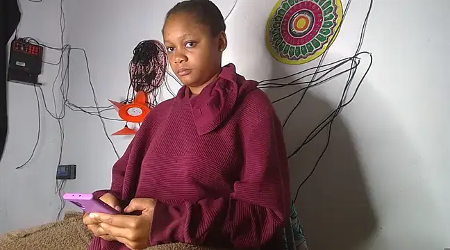 hot-tandy online show from March 17, 2025, 11:11 pm