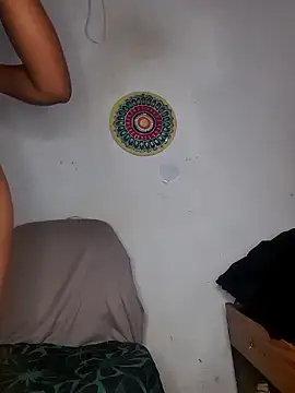 hot-tandy online show from November 29, 2025, 1:14 pm