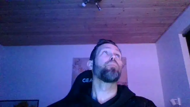 Gotta1 online show from December 6, 2024, 5:44 pm