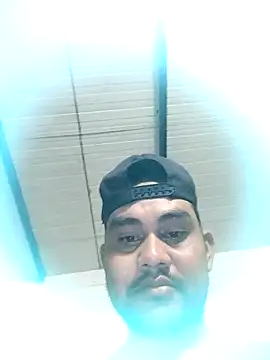 travieso2893 online show from November 12, 2025, 4:24 am