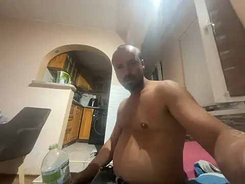 Snapshot of Nikolaiyy chatting on September 9, 2025, 5:56 pm Nikolaiyy online show from September 9, 2025, 5:56 pm