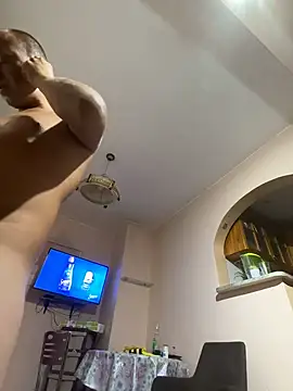 Snapshot of Nikolaiyy chatting on September 10, 2025, 9:26 pm Nikolaiyy online show from September 10, 2025, 9:26 pm